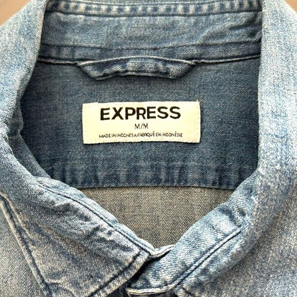 Express medium denim button down shirt two packets upfront 100% cotton - Picture 2 of 8